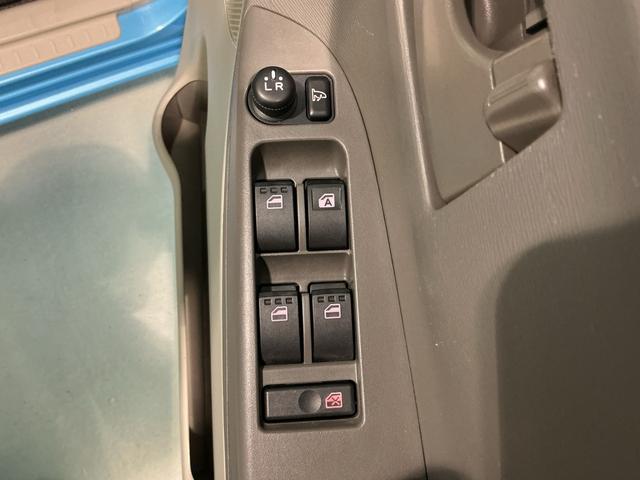 タント Ｘ　ＳＡ　踏み間違い防止装置　電格ドアミラー　両側自動ドア　ＥＣＯアイドル　　助手席エアバッグ　盗難警報装置　ＶＳＣ　運転席エアバッグ　スマートキー　キーレス　衝突安全ボディ　ＡＢＳ　ベンチシート（34枚目）