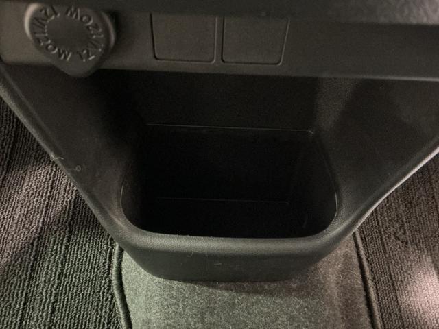 ムーヴキャンバス ＧメイクアップＶＳ　ＳＡＩＩＩ　踏み間違え防止　横滑り防止機能　パノラミックビューモニター　ＥＴＣ車載器　衝突安全ボディ　電動格納ミラー　ＬＥＤライト　キーフリーシステム　ドライブレコーダー　メモリーナビ　ナビＴＶ　ベンチシート（28枚目）