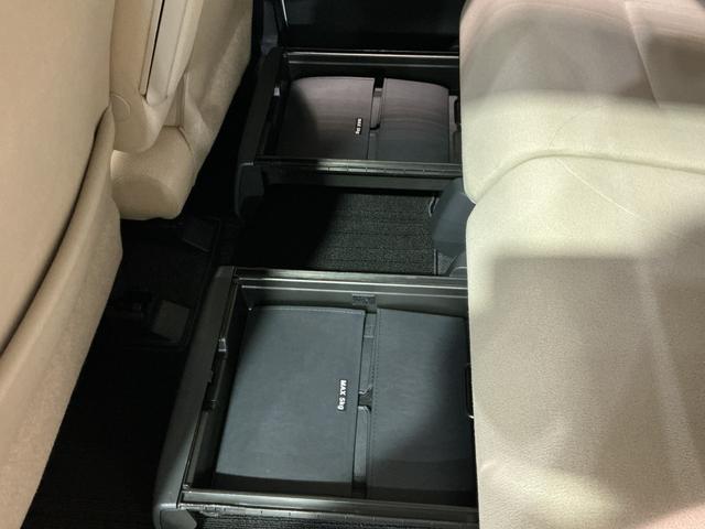 ムーヴキャンバス ＧメイクアップＶＳ　ＳＡＩＩＩ　踏み間違え防止　横滑り防止機能　パノラミックビューモニター　ＥＴＣ車載器　衝突安全ボディ　電動格納ミラー　ＬＥＤライト　キーフリーシステム　ドライブレコーダー　メモリーナビ　ナビＴＶ　ベンチシート（34枚目）