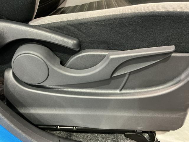 キャスト アクティバＧ　リミテッド　ＳＡＩＩＩ　オートＬＥＤ　メモリーナビ　衝突軽減　アラウンドビューモニター　エアバッグ　ＡＢＳ　レーンアシスト　４ＷＤ　アルミホイール　シートヒーター　ＥＴＣ　アイドリングストップ　スマートキ（16枚目）