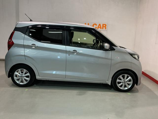 デイズ X コーナーソナー 電動格納式ドアミラー 踏み間違え防止 横滑防止装置 スマートキー イモビライザー バックカメラ ETC アイドリングストップ キーレス 衝突安全ボディ ナビTV ABS(10枚目)