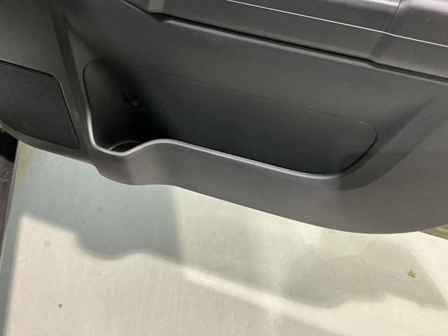 タフト X 電動ミラー ハイビームアシスト 安全ボディ キーフリー レーンキープ ナビ&TV メモリナビ LEDヘッドライト ガラスルーフ スマートキ- オートライト ワンオーナー アイドリング セキュリティ(26枚目)