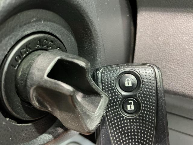 ミラココア ココアＸスマートセレクションＳＮ　電動格納ドアミラー　盗難警報装置　バックモニター　ＥＴＣ付き　Ｗエアバッグ　エコアイドル　スマートキー　キーフリー　ＡＢＳ　ベンチシート（36枚目）