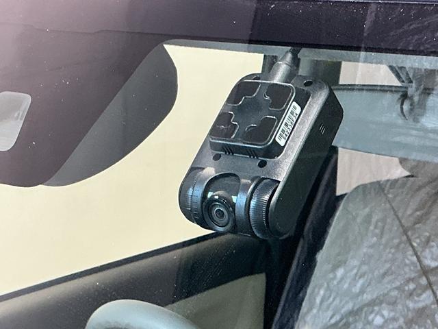 ムーヴキャンバス Ｇメイクアップ　ＳＡＩＩ　両側自動スライドドア　電動ミラー　ナビ＆ＴＶ　衝突回避支援　オートマチックハイビーム　リアカメラ　キーフリーキー　プッシュスタートスマートキー　ＬＥＤ　Ｗエアバック　イモビ　オートライト（47枚目）