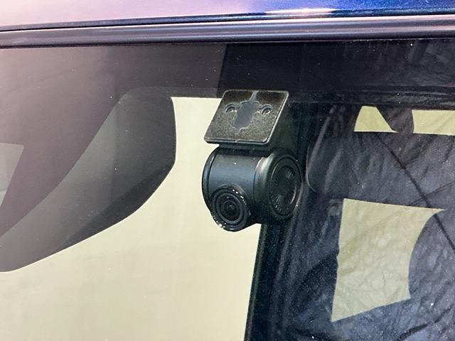 タント カスタムＸ　衝突軽減ブレーキ　リアコーナーセンサー　車線逸脱防止　アイドリングストップ機能　Ｂカメラ　ナビＴＶ　盗難警報装置　ＬＥＤ　ＥＴＣ　ワンオーナー　キーレスエントリー　前席シートヒーター　オートＬＥＤ（47枚目）