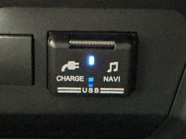 ロッキー Ｘ　オートハイビーム　シートヒーター　全方位カメラ　電動格納ドアミラー　バックモニター　ＬＥＤヘッドライト　車線逸脱警報　イモビライザ　コーナーセンサー　ドラレコ　アルミホイール（42枚目）