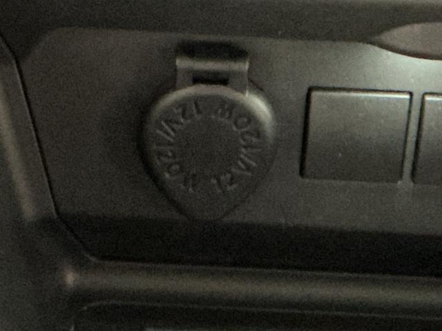 ロッキー Ｘ　オートハイビーム　シートヒーター　全方位カメラ　電動格納ドアミラー　バックモニター　ＬＥＤヘッドライト　車線逸脱警報　イモビライザ　コーナーセンサー　ドラレコ　アルミホイール（44枚目）