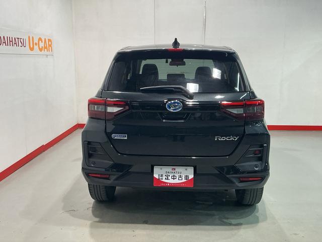 ロッキー プレミアムＧ　ＨＥＶ　バックカメラ付き　電動格納式ドアミラー　追従式クルーズコントロール　衝突被害軽減　盗難防止　衝突安全ボディ　アルミホイル　ＬＥＤライト　ＥＴＣ付　オートＬＥＤ　Ｓヒーター　ＴＶ（4枚目）