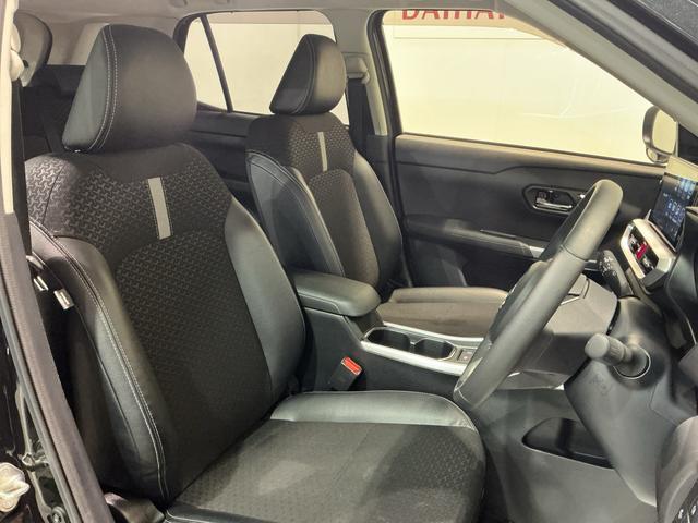 ロッキー プレミアムＧ　ＨＥＶ　バックカメラ付き　電動格納式ドアミラー　追従式クルーズコントロール　衝突被害軽減　盗難防止　衝突安全ボディ　アルミホイル　ＬＥＤライト　ＥＴＣ付　オートＬＥＤ　Ｓヒーター　ＴＶ（10枚目）