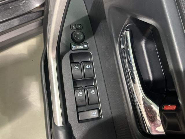 ロッキー プレミアムＧ　ＨＥＶ　バックカメラ付き　電動格納式ドアミラー　追従式クルーズコントロール　衝突被害軽減　盗難防止　衝突安全ボディ　アルミホイル　ＬＥＤライト　ＥＴＣ付　オートＬＥＤ　Ｓヒーター　ＴＶ（27枚目）