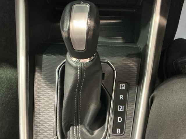 ロッキー プレミアムＧ　ＨＥＶ　バックカメラ付き　電動格納式ドアミラー　追従式クルーズコントロール　衝突被害軽減　盗難防止　衝突安全ボディ　アルミホイル　ＬＥＤライト　ＥＴＣ付　オートＬＥＤ　Ｓヒーター　ＴＶ（39枚目）