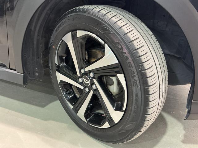 ロッキー プレミアムＧ　ＨＥＶ　バックカメラ付き　電動格納式ドアミラー　追従式クルーズコントロール　衝突被害軽減　盗難防止　衝突安全ボディ　アルミホイル　ＬＥＤライト　ＥＴＣ付　オートＬＥＤ　Ｓヒーター　ＴＶ（45枚目）