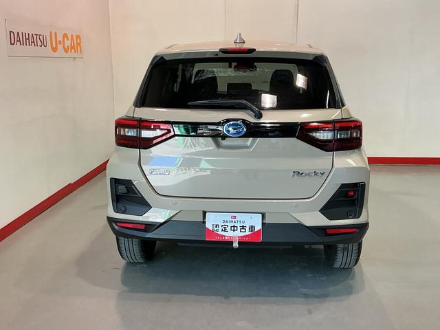 ロッキー プレミアムＧ　ＨＥＶ　電動格納式ドアミラー　追従式クルーズコントロール　衝突被害軽減　盗難防止　衝突安全ボディ　アルミホイル　ＬＥＤライト　ＥＴＣ付　オートＬＥＤ　Ｓヒーター　スマートキー　ナビＴＶ　キーフリー（4枚目）