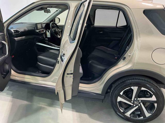 ロッキー プレミアムＧ　ＨＥＶ　電動格納式ドアミラー　追従式クルーズコントロール　衝突被害軽減　盗難防止　衝突安全ボディ　アルミホイル　ＬＥＤライト　ＥＴＣ付　オートＬＥＤ　Ｓヒーター　スマートキー　ナビＴＶ　キーフリー（8枚目）