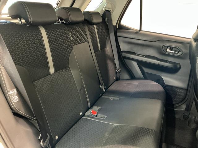 ロッキー プレミアムＧ　ＨＥＶ　電動格納式ドアミラー　追従式クルーズコントロール　衝突被害軽減　盗難防止　衝突安全ボディ　アルミホイル　ＬＥＤライト　ＥＴＣ付　オートＬＥＤ　Ｓヒーター　スマートキー　ナビＴＶ　キーフリー（14枚目）