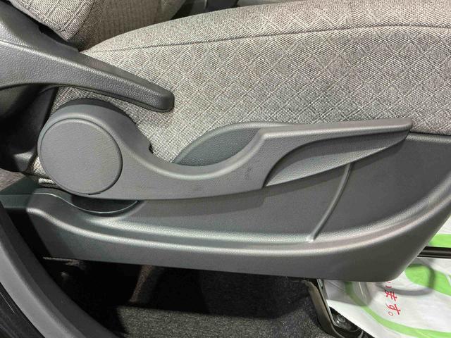 タント X アイドリングストップ車 ブレーキサポート 電動ミラー TV スマートキーシステム LEDライト キーレスキー 車線逸脱警報 オートハイビーム 片側電動両側スライドドア 盗難警報装置(43枚目)