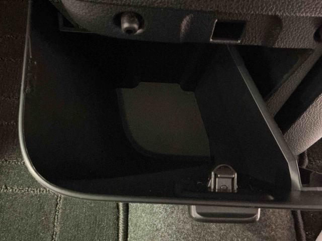 ムーヴキャンバス ストライプスＧ　前後障害物センサー　アイドルストップ　ナビＴＶ　Ｂカメラ　ＥＴＣ　セキュリティアラーム　ドライブレコーダー　スマートキープッシュスタート　Ｓヒーター　キーフリーキー　ＬＥＤライト（34枚目）