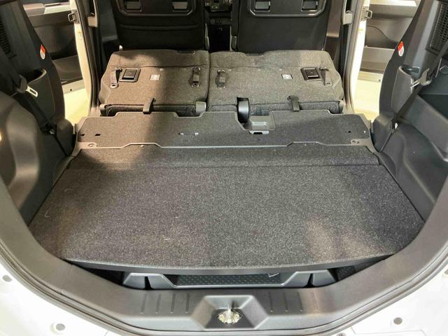 新車メーカー保証に準じた保証を１年間無償で受けられる「まごころ保証」、さらに保証を延長できる「まごころ保証プラス」「まごころ保証プラスα」をご用意しております。