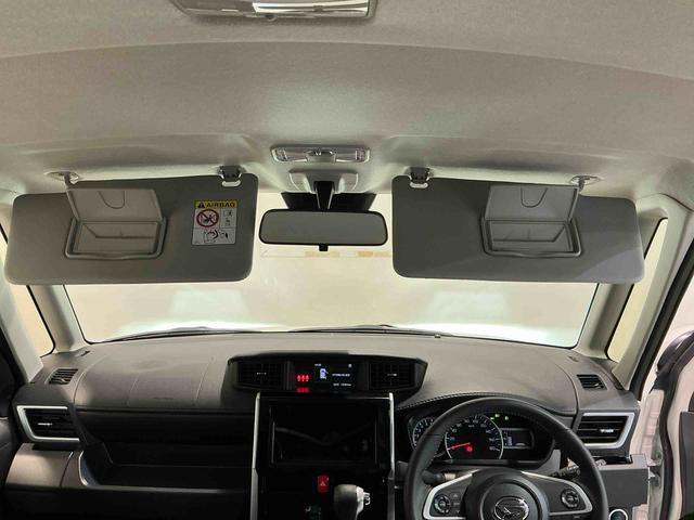 快適にお乗りいただくために、外装を美しく仕上げるだけでなく、内装も細部にいたるまで徹底した清掃・洗浄を実施。美しく・清潔な室内空間を実現しております。