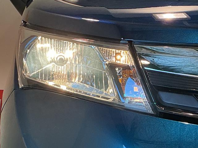 安全・安心な走行のために、納車前にダイハツのクルマを知り尽くしたエキスパートが基本性能に関わる機能や状態を徹底的に点検。消耗部品の交換など法定１２ヶ月点検相当の点検・整備を実施しております。