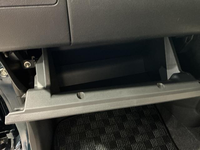 ムーヴ カスタム　Ｘリミテッド　ＳＡＩＩＩ　福祉車両　ナビゲーションシステム　バックカメラ　スマートアシスト３　アルミホイール　キーフリーシステム　タバコ臭（32枚目）