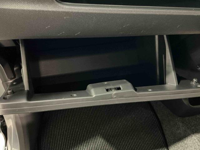 ムーヴ カスタム　Ｘ　ＳＡ　ＥＣＯアイドル　電格ミラー　ナビＴＶ　スマキ－　衝突安全ボディ　ＡＷ　運転席エアバック　点検記録簿　盗難防止　横滑り防止　助手席エアバック　キーレス　ＬＥＤヘッドランプ　ベンチシート　ＡＵＴＯライト（16枚目）