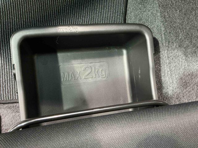 ムーヴ カスタム　Ｘ　ＳＡ　ＥＣＯアイドル　電格ミラー　ナビＴＶ　スマキ－　衝突安全ボディ　ＡＷ　運転席エアバック　点検記録簿　盗難防止　横滑り防止　助手席エアバック　キーレス　ＬＥＤヘッドランプ　ベンチシート　ＡＵＴＯライト（17枚目）