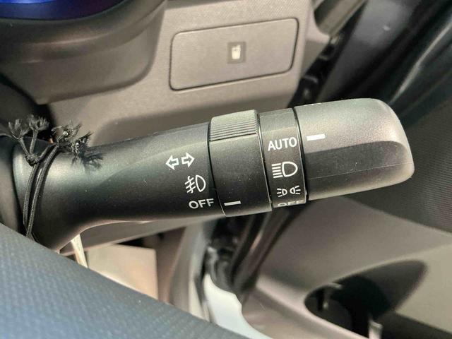 ムーヴ カスタム　Ｘ　ＳＡ　ＥＣＯアイドル　電格ミラー　ナビＴＶ　スマキ－　衝突安全ボディ　ＡＷ　運転席エアバック　点検記録簿　盗難防止　横滑り防止　助手席エアバック　キーレス　ＬＥＤヘッドランプ　ベンチシート　ＡＵＴＯライト（23枚目）