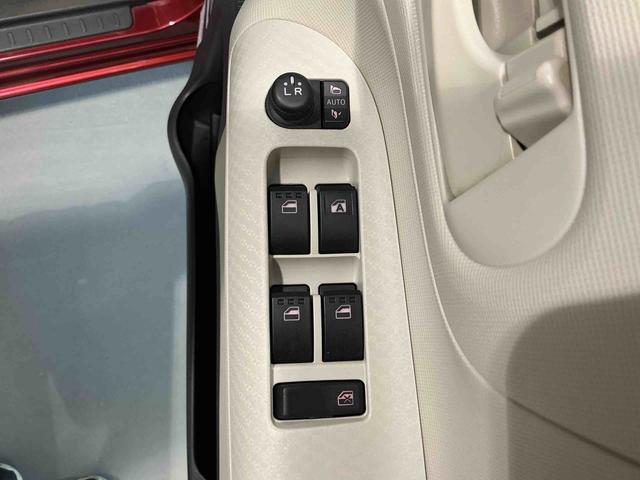 ムーヴキャンバス Ｘリミテッド　ＳＡＩＩ　ナビゲーションシステム　バックカメラ　オートライト　両側電動スライドドア　運転席シートヒーター　ドライブレコーダー　スマートアシスト２（17枚目）