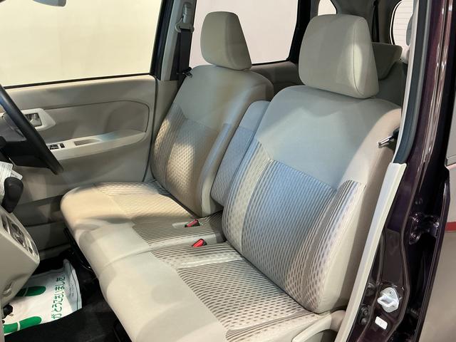 ムーヴ Ｌ　ＳＡＩＩＩ　電動格納・電動ミラー　ＡＵＴＯライト　車線逸脱　ＶＳＣ　ｉ－ＳＴＯＰ　盗難防止　キーレスエントリーシステム　Ｗエアバッグ　バックモニター　ハイビームアシスト　フロントベンチシート（11枚目）