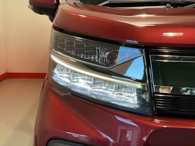 ムーヴ カスタム　ＲＳ　ハイパーリミテッドＳＡＩＩＩ　運転席シートヒーター　オートハイビーム　衝突安全ボディ　セキュリティアラーム　ＬＥＤヘッドライト　ドラレコ　キーフリーシステム　ナビＴＶ　アイドリングストップ　オートライト（5枚目）