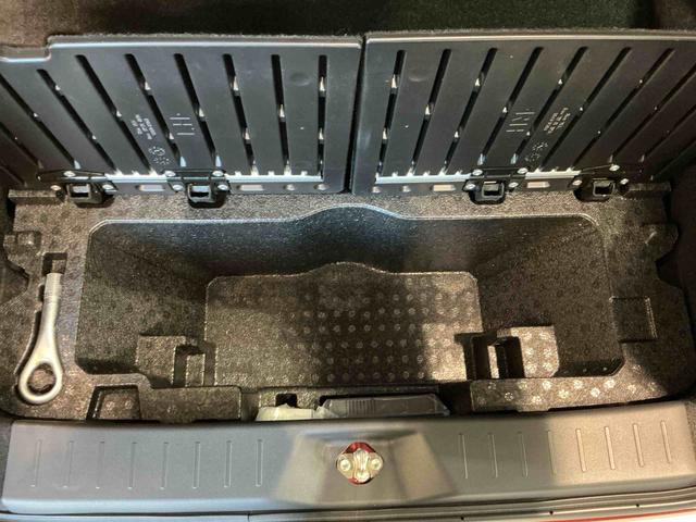 ムーヴ カスタム　ＲＳ　ハイパーリミテッドＳＡＩＩＩ　運転席シートヒーター　オートハイビーム　衝突安全ボディ　セキュリティアラーム　ＬＥＤヘッドライト　ドラレコ　キーフリーシステム　ナビＴＶ　アイドリングストップ　オートライト（36枚目）