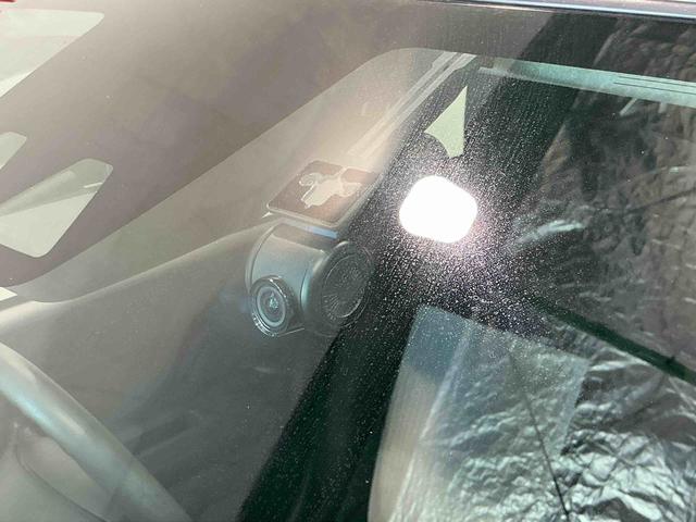 ミライース Ｌ　ＳＡＩＩＩ　アイドリングＳＴＯＰ　アルミ　リヤカメラ　前後障害物センサー　衝突防止　ＥＴＣ装備　キ－レス　イモビライザー　Ｗエアバッグ　横滑防止　レーンキープアシスト　オートハイビーム　運転席エアバック（4枚目）