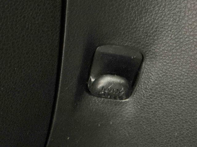 ミライース Ｌ　ＳＡＩＩＩ　アイドリングＳＴＯＰ　アルミ　リヤカメラ　前後障害物センサー　衝突防止　ＥＴＣ装備　キ－レス　イモビライザー　Ｗエアバッグ　横滑防止　レーンキープアシスト　オートハイビーム　運転席エアバック（12枚目）