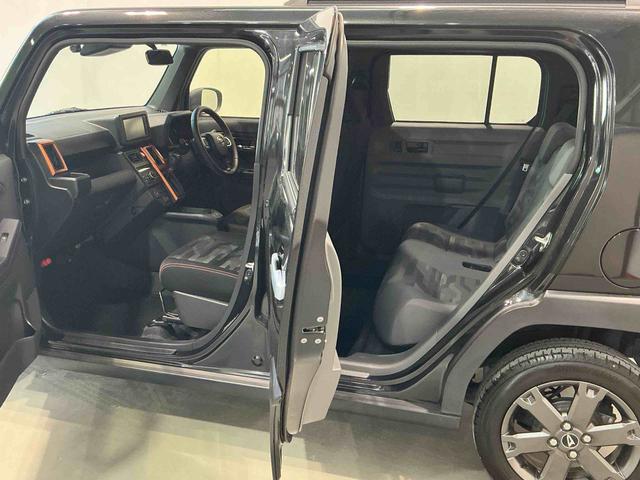 タフト Ｇターボ　誤発進抑制装置　バックカメラ付き　ナビＴＶ　ＬＥＤライト　オートライト　キーフリーシステム　オートハイビーム　電動格納ミラー　アルミホイール　アイドリングストップ　ターボエンジン　盗難警報装置（8枚目）