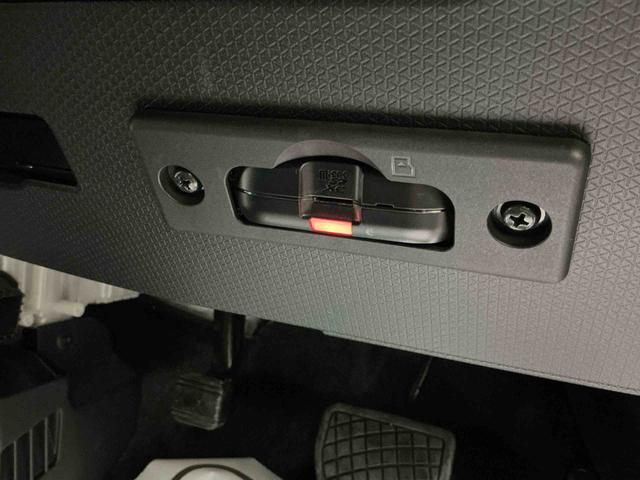 タント カスタムＸスタイルセレクション　ブレーキサポート　電動格納式ドアミラー　パーキングセンサー　レーンキープ　ＡＵＴＯライト　Ｉストップ　ナビＴＶ　ＬＥＤライト　スマートキー　ＥＴＣ　ドライブレコーダー　アルミ　メモリーナビ（19枚目）
