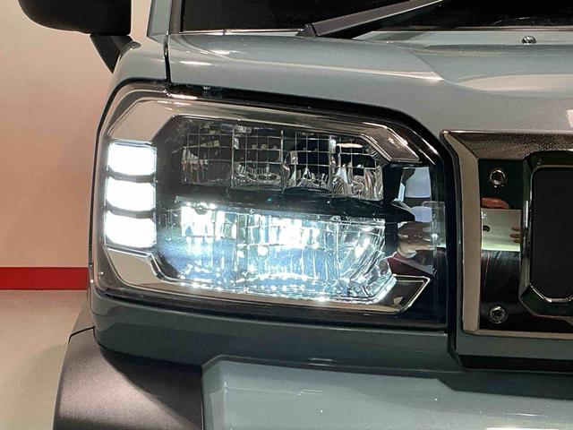 タフト Ｇターボ　ダーククロムベンチャー　車線逸脱警報装置　衝突回避支援ブレーキ　シートヒータ　電動格納ドアミラー　安全ボディ　ＬＥＤ　ムーンルーフ　Ａストップ　オートマチックハイビーム　ターボ車　ＥＴＣ車載器　セキュリティ　記録簿　ＴＶ（5枚目）