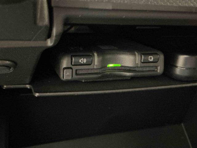 タフト Ｇターボ　ダーククロムベンチャー　車線逸脱警報装置　衝突回避支援ブレーキ　シートヒータ　電動格納ドアミラー　安全ボディ　ＬＥＤ　ムーンルーフ　Ａストップ　オートマチックハイビーム　ターボ車　ＥＴＣ車載器　セキュリティ　記録簿　ＴＶ（13枚目）