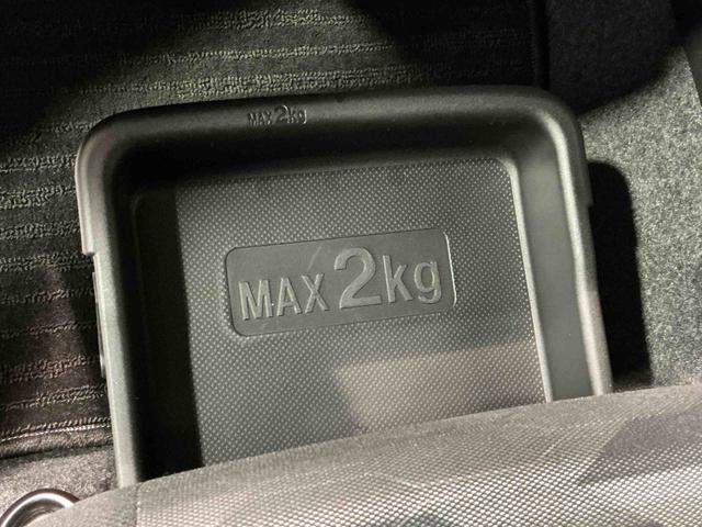 タフト Ｇターボ　ダーククロムベンチャー　車線逸脱警報装置　衝突回避支援ブレーキ　シートヒータ　電動格納ドアミラー　安全ボディ　ＬＥＤ　ムーンルーフ　Ａストップ　オートマチックハイビーム　ターボ車　ＥＴＣ車載器　セキュリティ　記録簿　ＴＶ（16枚目）