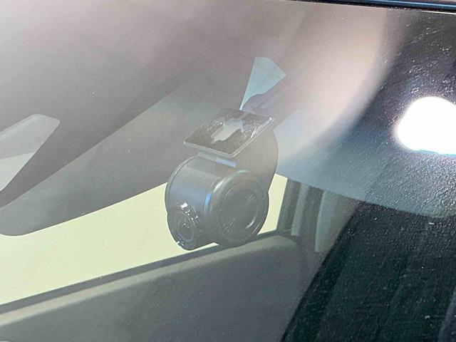 ムーヴ ＸリミテッドＩＩ　ＳＡＩＩＩ　ナビゲーションシステム　バックカメラ　ドライブレコーダー　ＥＴＣ車載器　アルミホイール　シートヒーター　スマートアシスト３（4枚目）