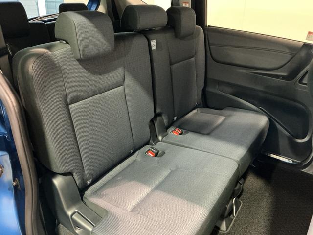 シエンタ Ｇ　ナビ・ＴＶ　スマートキープッシュスタート　電動格納式ドアミラー　アイドリングＳ　リアカメラ　　衝突安全ボディ　ＥＴＣ　運転席エアバック　キーフリーシステム　ＡＢＳ　社外アルミホイール（14枚目）