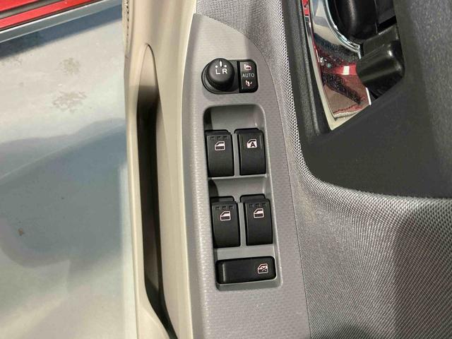 キャスト スタイルＸ　リミテッド　ＳＡＩＩＩ　雹害あり　電格ミラー　ナビ＆ＴＶ　メンテナンスノート　ドライブレコーダー　安全ボディ　バックカメラ　ＥＴＣ車載器　オートハイビーム　アイドリングストップ機能　キーフリーキー　オートライト（16枚目）