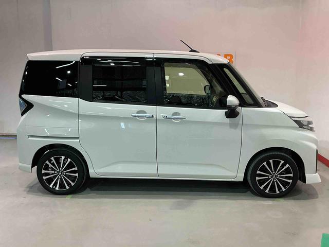 中古車をお選びいただく際に気になる走行距離や修復歴などに加えてキズ・凹みの有無・状態や消耗品の交換、今までの整備状況が　“ダイハツ認定中古車カルテ”でわかります。