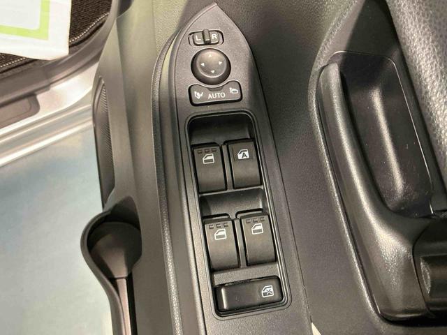 タント Ｘ　アイドリングストップ車　ブレーキサポート　電動ミラー　ナビＴＶ　スマートキーシステム　ＬＥＤライト　キーレスキー　Ｂカメラ　車線逸脱警報　メモリナビ　オートハイビーム　盗難警報装置（14枚目）