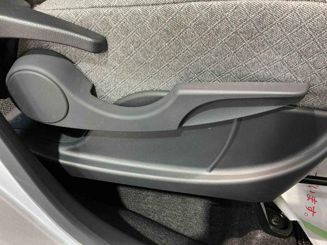 タント Ｘ　アイドリングストップ車　ブレーキサポート　電動ミラー　ナビＴＶ　スマートキーシステム　ＬＥＤライト　キーレスキー　Ｂカメラ　車線逸脱警報　メモリナビ　オートハイビーム　盗難警報装置（39枚目）