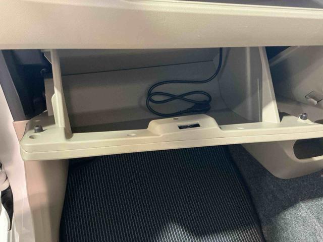 ムーヴ Ｘ　電動ミラー　アイドリングストップ車　デュアルエアバッグ　ＴＶナビ　盗難防止　インテリキー　ＡＷ　ベンチ　キーレスエントリ　エアバック　衝突安全ボディ　ＡＢＳ　オートライト（9枚目）