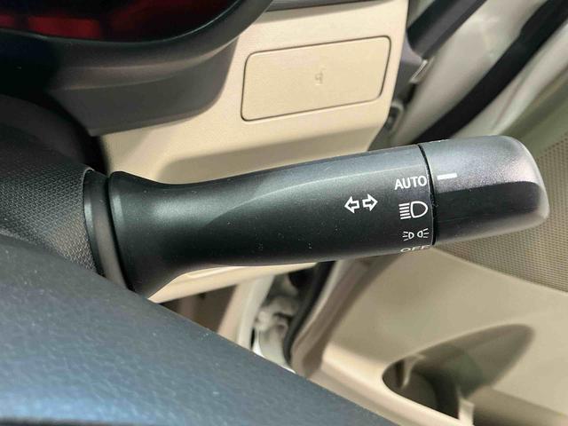 ムーヴ Ｘ　電動ミラー　アイドリングストップ車　デュアルエアバッグ　ＴＶナビ　盗難防止　インテリキー　ＡＷ　ベンチ　キーレスエントリ　エアバック　衝突安全ボディ　ＡＢＳ　オートライト（17枚目）