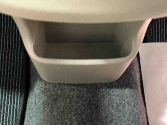 ムーヴ Ｘ　電動ミラー　アイドリングストップ車　デュアルエアバッグ　ＴＶナビ　盗難防止　インテリキー　ＡＷ　ベンチ　キーレスエントリ　エアバック　衝突安全ボディ　ＡＢＳ　オートライト（20枚目）