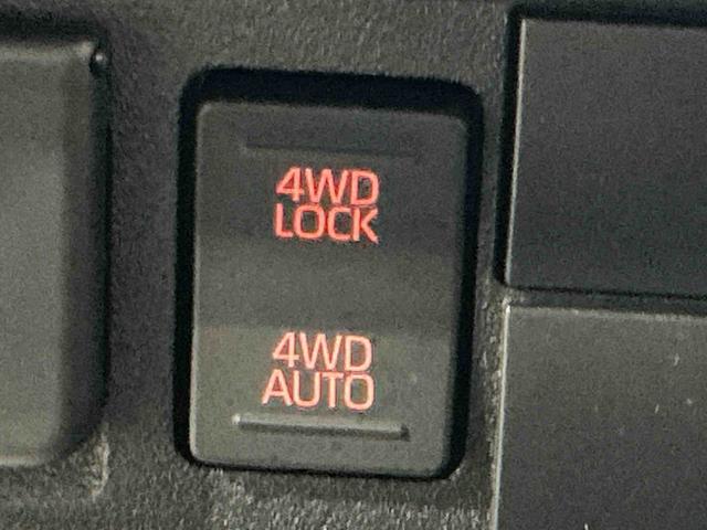 ハイゼットトラック ジャンボスタンダード 切り替え4WD 衝突軽減システム エアバック 車線逸脱警報 デュアルエアバック 横滑り防止装置 コーナーセンサー アイドリングストップ オートマチックハイビーム エアコン オートライト(16枚目)