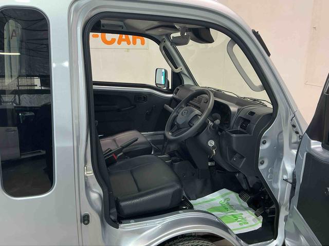 ハイゼットトラック ジャンボスタンダード 切り替え4WD 衝突軽減システム エアバック 車線逸脱警報 デュアルエアバック 横滑り防止装置 コーナーセンサー アイドリングストップ オートマチックハイビーム エアコン オートライト(33枚目)